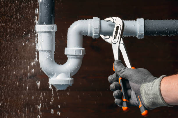Professional Drain Cleaning technician working in Bowerston, OH